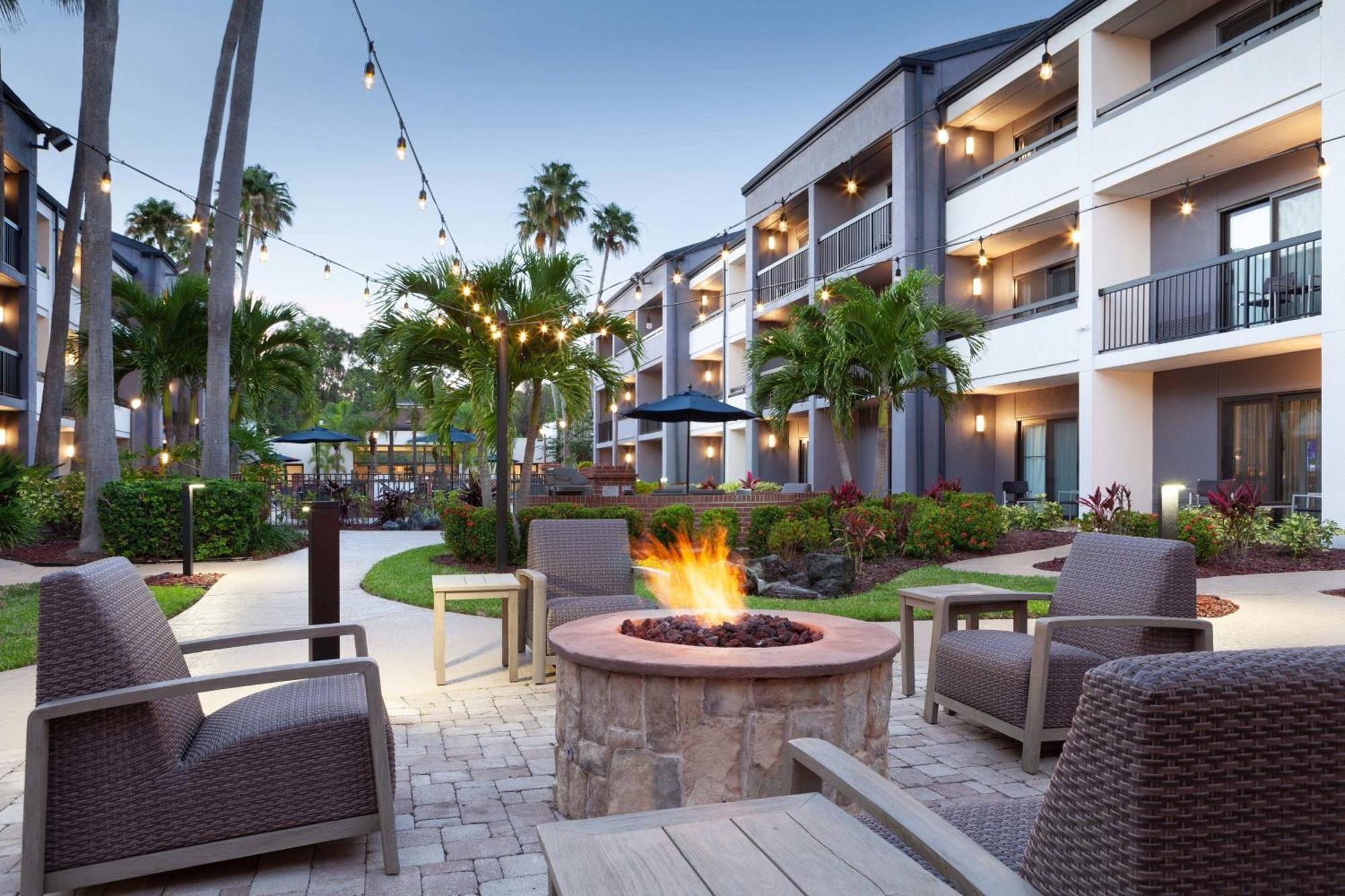 Courtyard St. Petersburg Clearwater Hotel Eksteriør billede